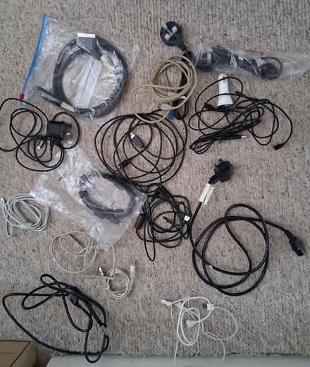 Photo of free electrical wires (Portchester PO16) #1