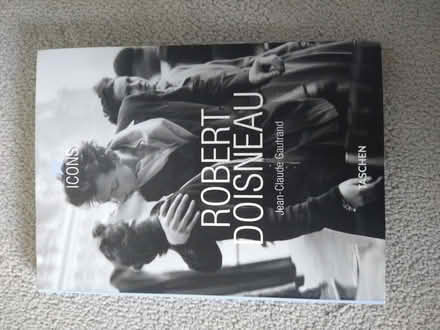Photo of free Robert Doisneau book (Caversham RG4) #1