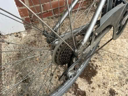Photo of free Ladies bicycle 18 speed Shimano gears (Northcourt OX14) #2