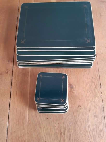 Photo of free Table mats (Weybridge KT13) #1