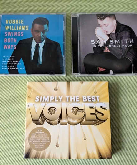 Photo of free Robbie Williams, Sam Smith and a Variety of Singers CD's (Beulah Hill SE19) #1