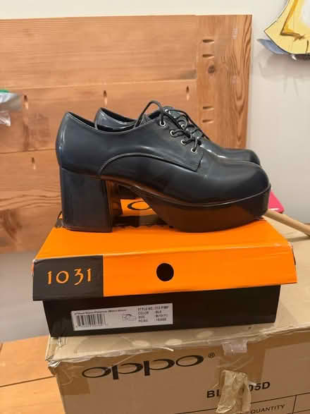 Photo of free Mens 1970s costume shoes (95070) #1