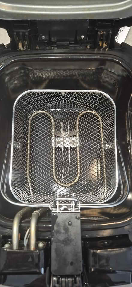 Photo of free Russell Hobs deep fat fryer (Clanfield) #1