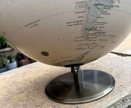 Photo of free Large globe - 40cm diameter (Lemsford AL8) #2