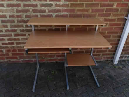 Photo of free Desk (CT6) #1