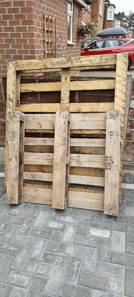 Photo of free 2x wood pallets (Hazel Grove SK7) #2