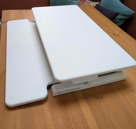 Photo of free Yo-yo desk (Central Saffron Walden) #2