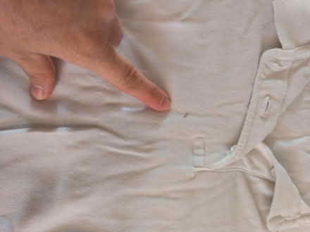Photo of free White school polo shirts 5-7 (Dy11 5ee marlpool) #3
