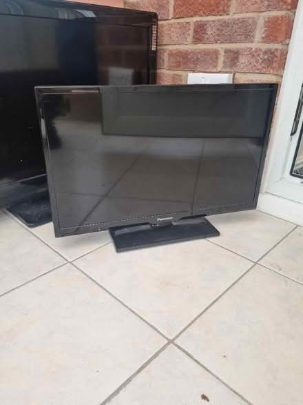 Photo of free TV panasonic (Mold CH7) #1