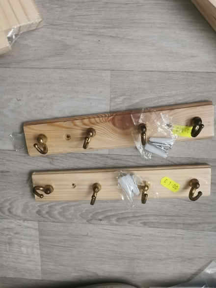 Photo of free Small Hanging rack (Longsight M12) #1