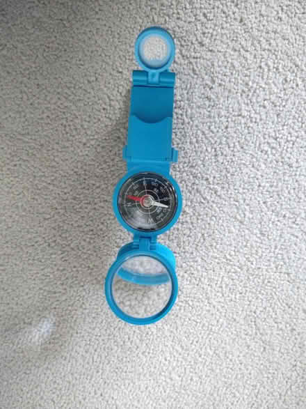 Photo of free Compass with magnifier (Caversham RG4) #1