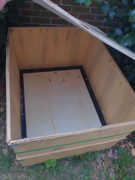 Photo of free Large crate box (Findon Valley BN14) #2