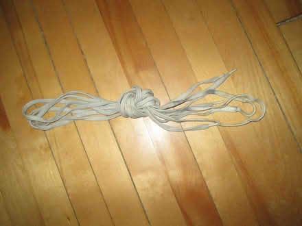 Photo of free old, used skating shoelaces (Old Ottawa South) #1