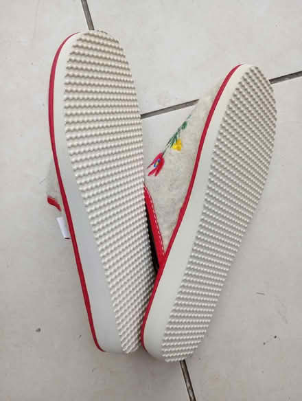 Photo of free Size 5 slippers (Maidstone ME15) #2