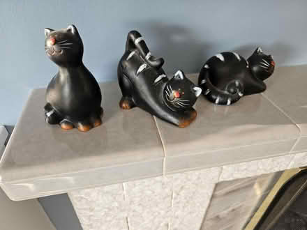 Photo of free Set of 3 cute porcelain ornaments (EX8) #1