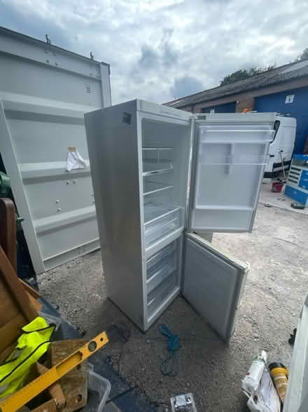 Photo of free Samsung fridge freezer working (Boughton CH3) #1