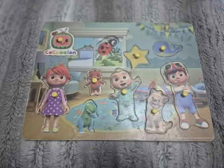 Photo of free Childrens toys and books (De24) #4