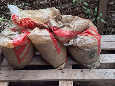 Photo of free Building Sand & Sharp Sand (Caversham Heights RG4) #1