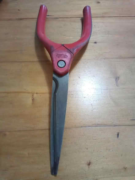 Photo of free Garden Shears (Catherine-de-Barnes B91) #3