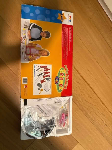 Photo of free Science kit (95070) #1