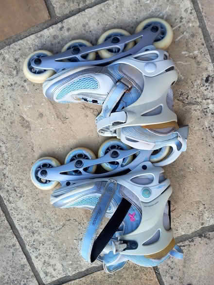 Photo of free roller blades (RG6 near Palmer Park) #1