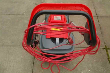 Photo of free Lawnmower rotory blade, push along with wheels. (Peggylea EH26) #2