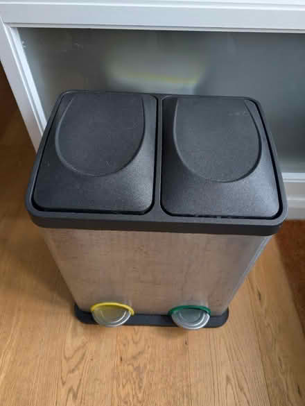 Photo of free Bin (SL6 furze platt) #1