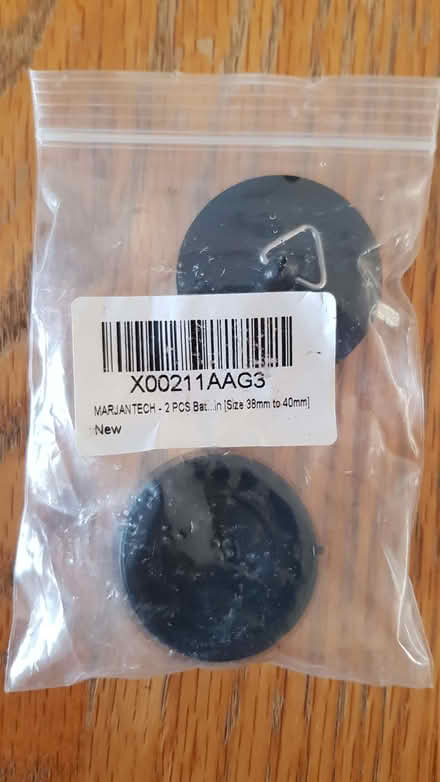 Photo of free 2 sink/bath plugs (Royston SG8) #1