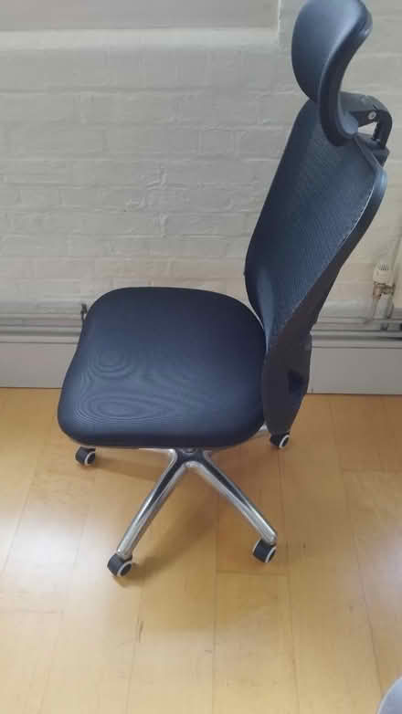 Photo of free SIHOO ergonomic chair (SW11) #1