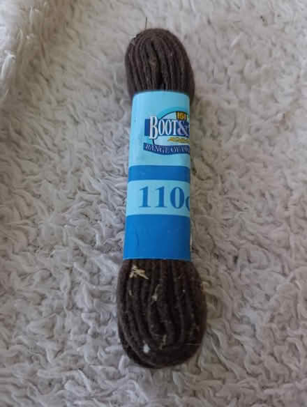 Photo of free Shoe laces (CO12) #1