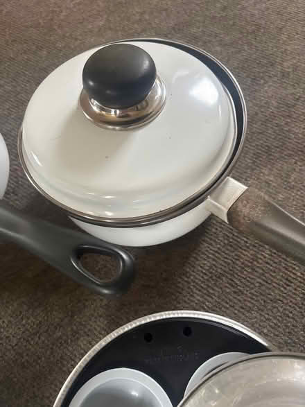 Photo of free Selection of used pan (LS17 moortown) #3