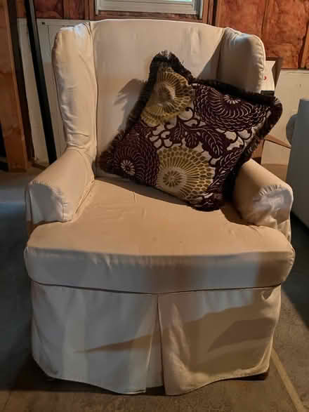 Photo of free wingback chair with slipcover (Milton) #1