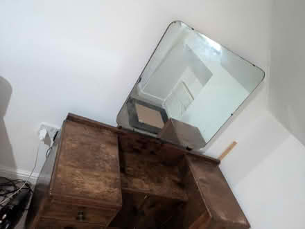 Photo of free Vanity dressing table with drawers and mirror. (Richmond S13) #1