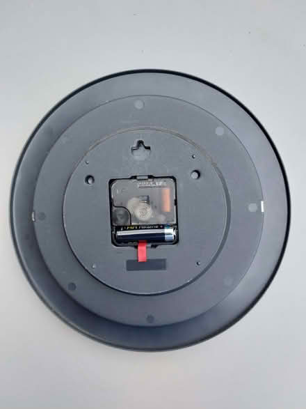 Photo of free Battery powered clock (Handbridge CH4) #2