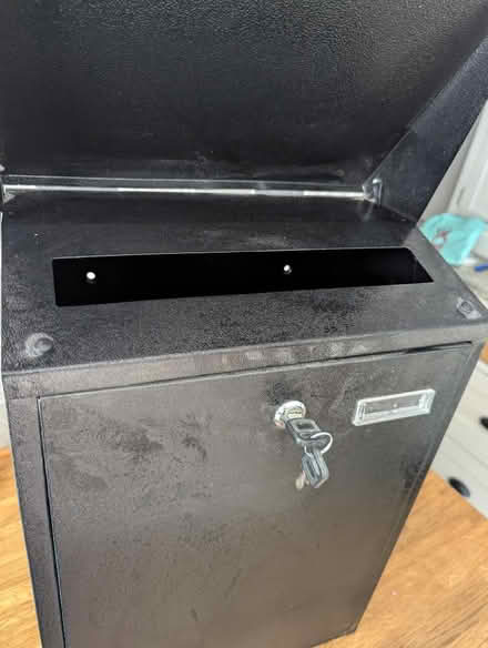 Photo of free Black Metal Mail Box with key (Grangeway area NN10) #1