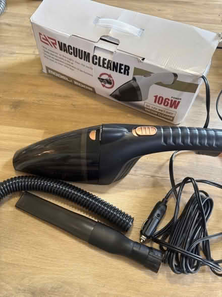 Photo of free Working Car vacuum (Lower Earley RG6) #1