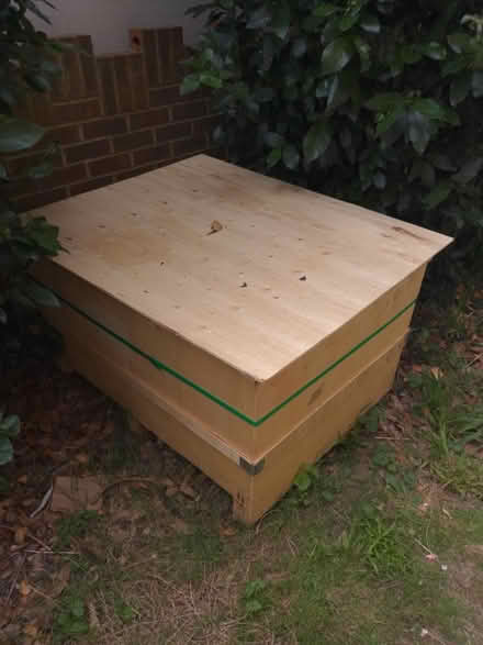 Photo of free Large crate box (Findon Valley BN14) #1