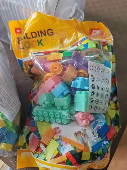 Photo of free Small building blocks (RG2) #2
