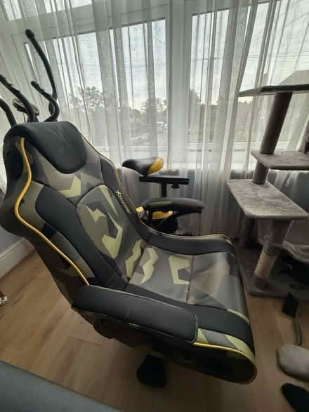 Photo of free Gaming chair (TN39) #2