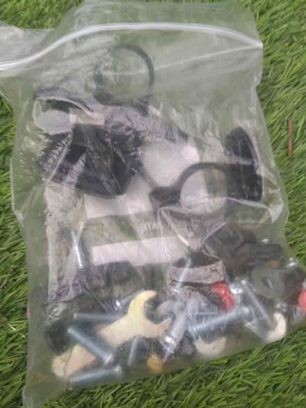 Photo of free Bike Bits And Bobs (Leighton buzzard LU7) #1