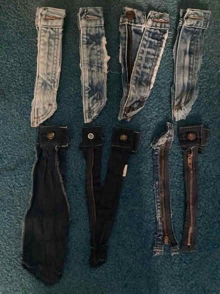 Photo of free zippers (Spring Hill, Somerville) #1