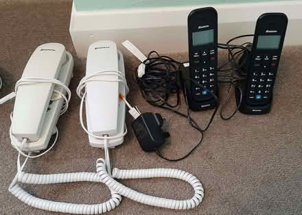 Photo of free Telephones, 2 paired wireless, 2 individual basic (Fareham PO13) #1