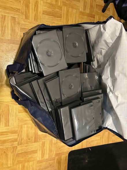 Photo of free 100 plus dvd cases (Flatbush Brookyn) #3