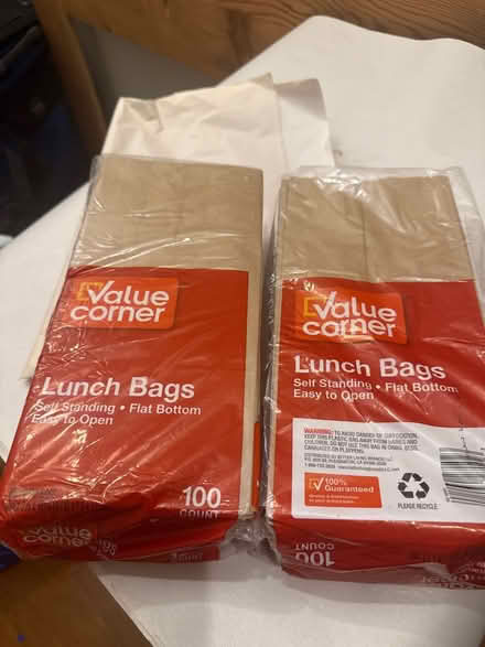 Photo of free Lunch bags (95070) #1