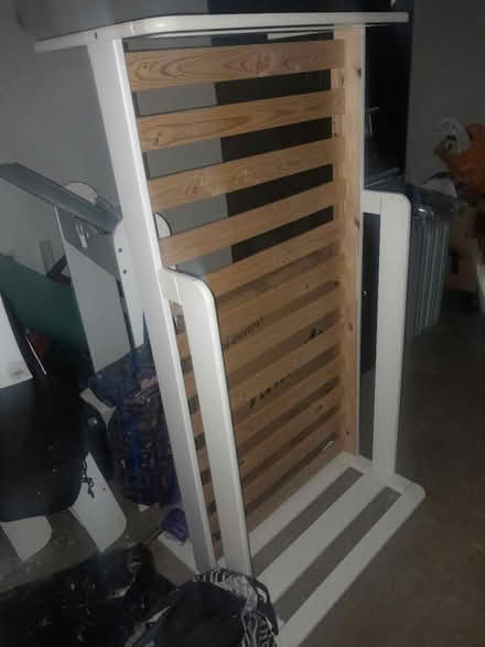Photo of free Toddler bed ( no mattress) (Haydons road SW19) #1