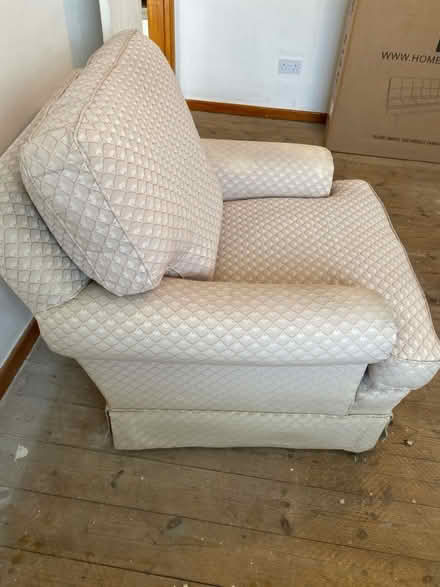 Photo of free Very Comfy Armchair (CT11) #2