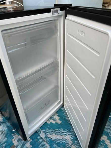 Photo of free Under counter black freezer (w5 Ealing W5) #2