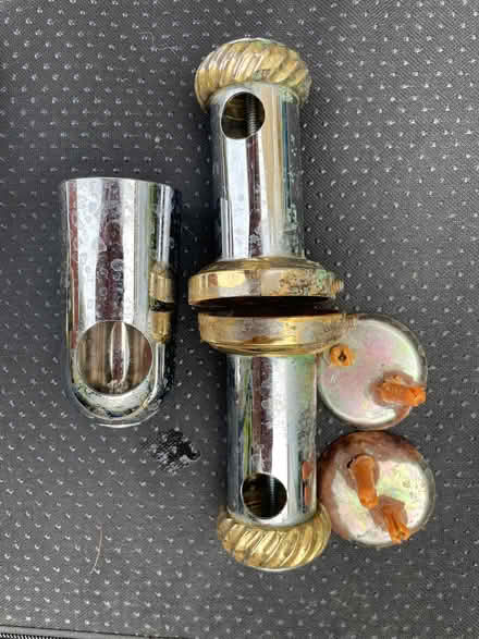 Photo of free Chrome and brass coloured bathroom fittings (Northaw EN6) #2