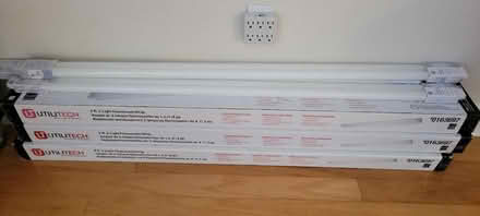 Photo of free 4 ft fluorescent light fixtures (Downtown Orlando) #1