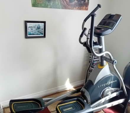 Photo of free LiveStrong stepper (Stamullen) #1